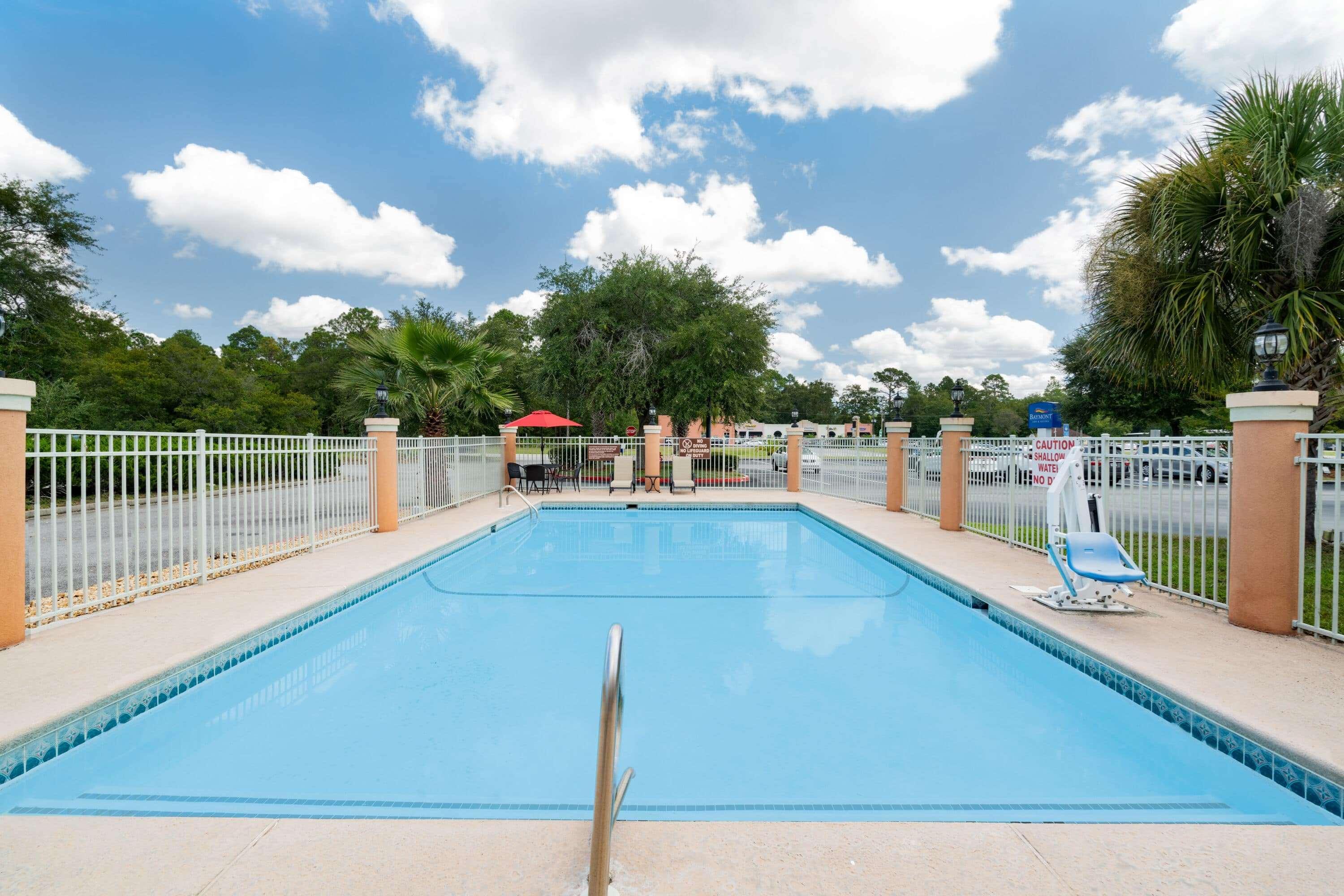 Baymont By Wyndham Hinesville Fort Stewart Area Eksteriør billede