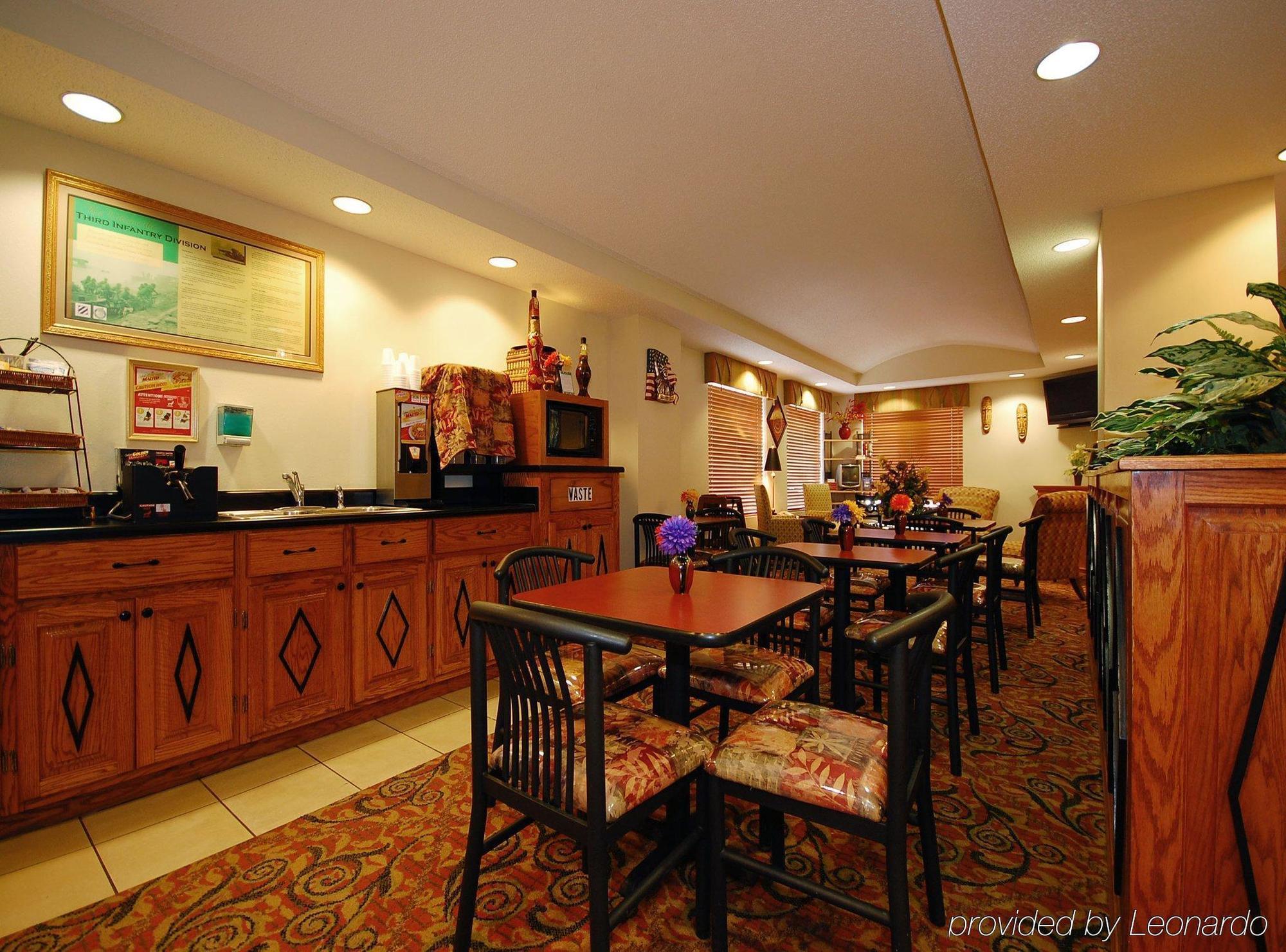 Baymont By Wyndham Hinesville Fort Stewart Area Restaurant billede