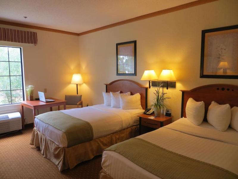 Baymont By Wyndham Hinesville Fort Stewart Area Eksteriør billede